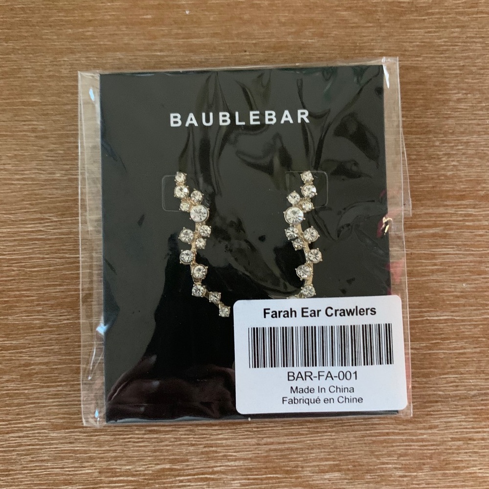 Farah Ear Crawler